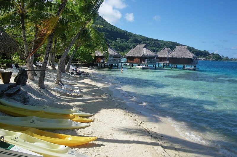 Overwater Bungalows: The Iconic Experience of Bora Bora